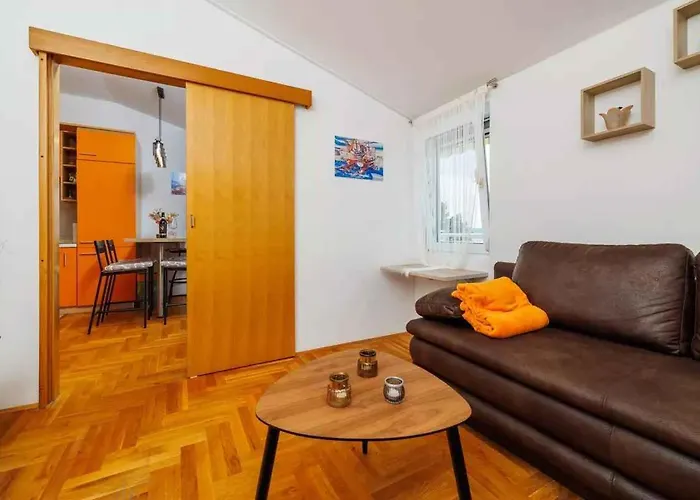 Apartment In 54337 Crikvenica