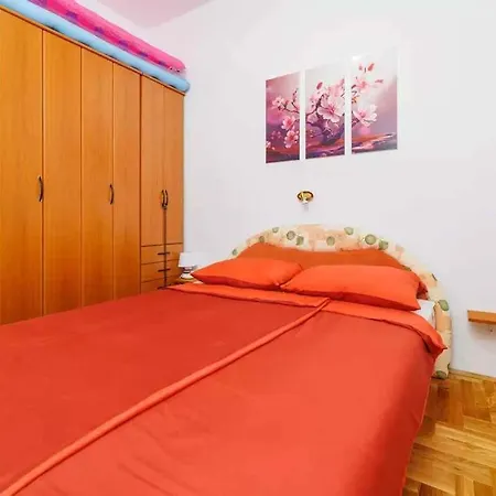 In Crikvenica 54337 * Sopaljska